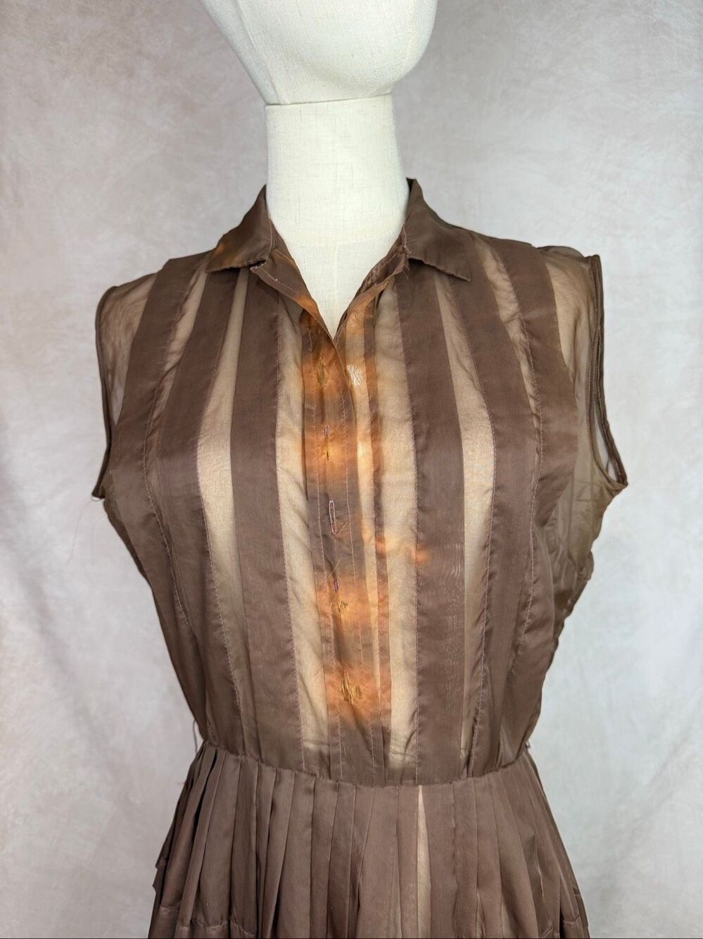 Vintage 1950s Sheer Brown Organza Shirtwaist Dress Full Skirt Sz S/M READ - Picture 6 of 13